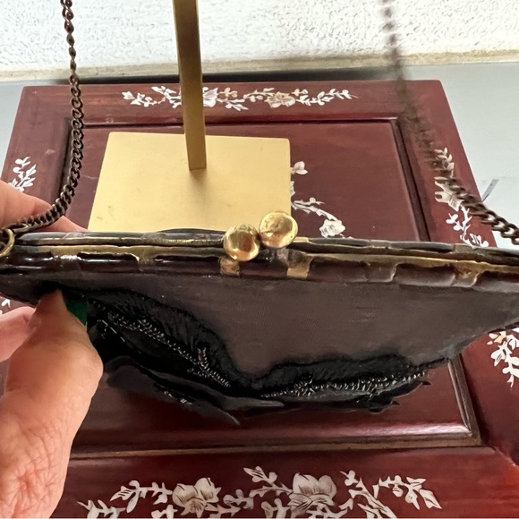 Elegant Beaded Black Silk Handbag Made in India - Picture 5 of 8